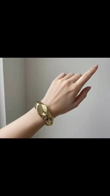 بنگل چند ضلعی ۲